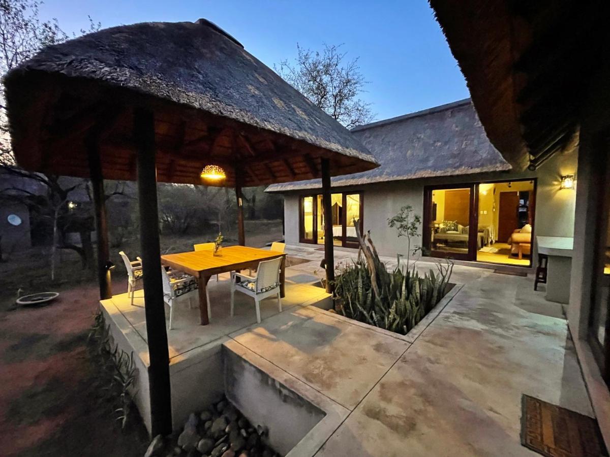 10 Raptors Lodge Hoedspruit Esterno foto
