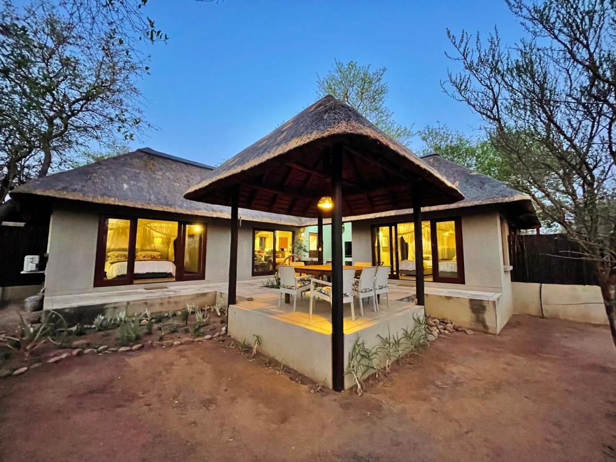 10 Raptors Lodge Hoedspruit Esterno foto
