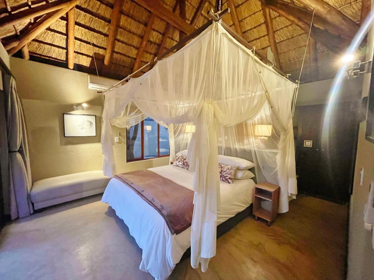 10 Raptors Lodge Hoedspruit Esterno foto